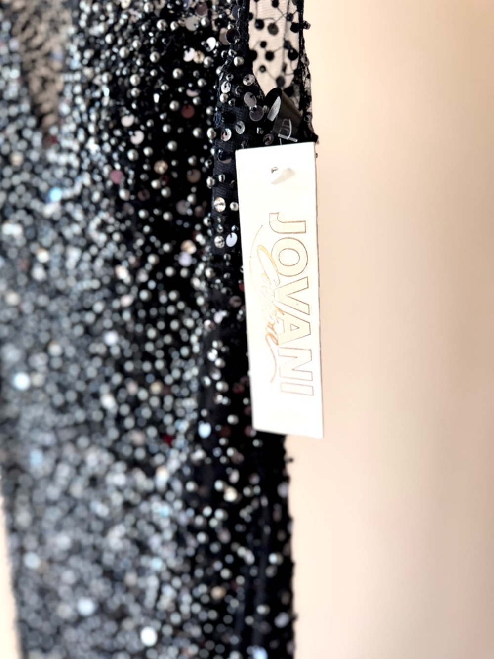 Jovani Couture | Black and Silver Beaded Cap Sleeve Evening Gown | Size 4 | NWT